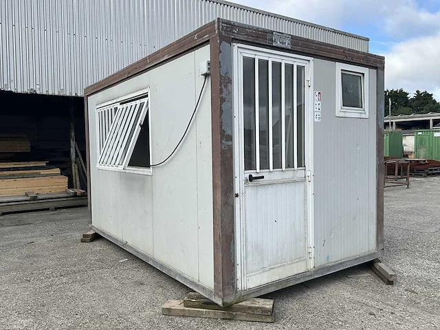 Werfcontainers - afbeelding 1 van  19