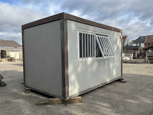 Werfcontainers - afbeelding 16 van  19
