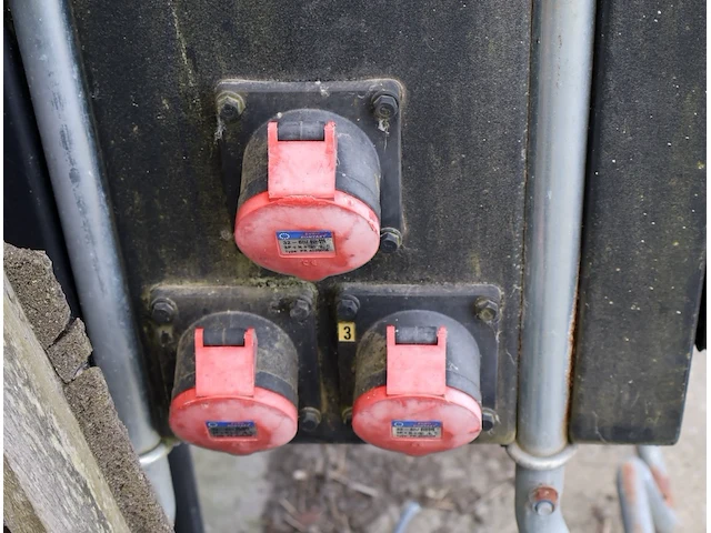 Werfkast 380v - afbeelding 5 van  7