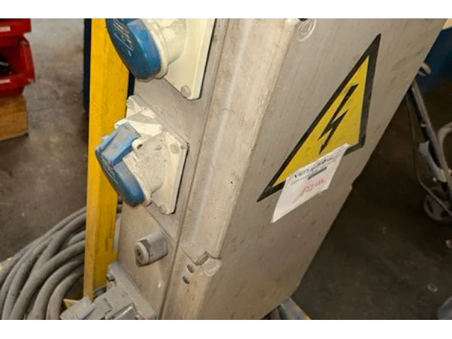 Werfkast electriciteit - afbeelding 2 van  7