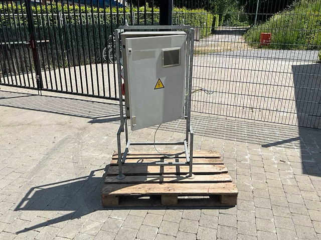 Werfkast elektriciteit - afbeelding 2 van  14