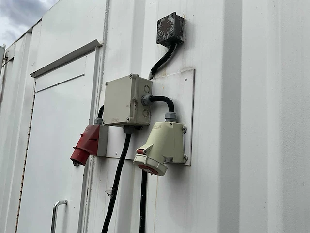 Werfkeet container - afbeelding 13 van  14