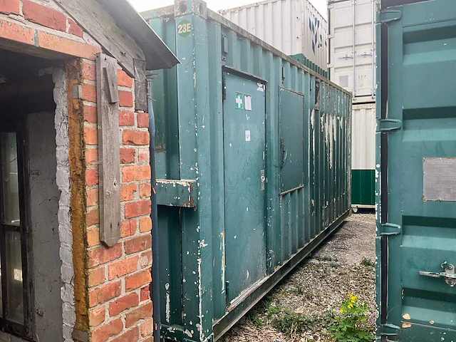 Werfkeet haakcontainer - afbeelding 1 van  7