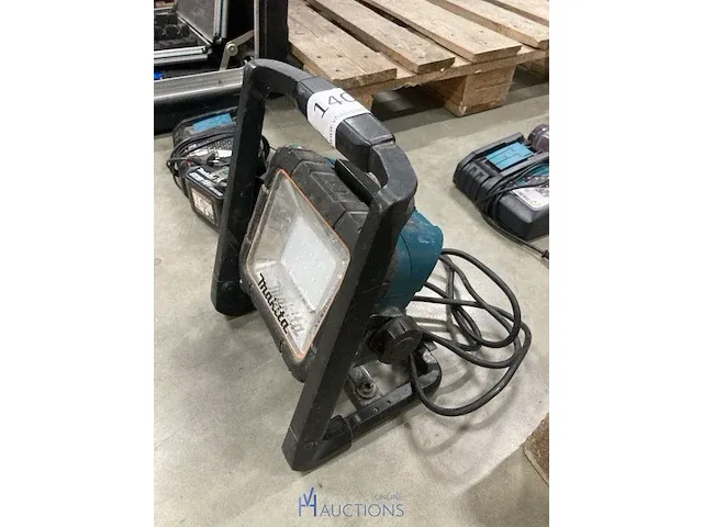 Werflamp makita - afbeelding 2 van  3
