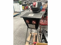 Werfpaddestoel omega - afbeelding 1 van  9