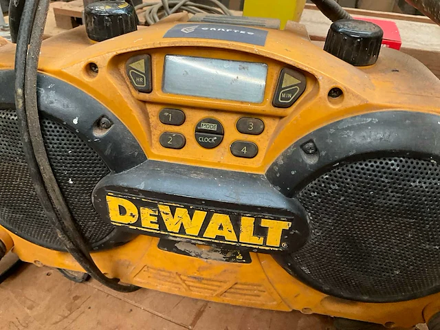 Werfradio dewalt dc011 - afbeelding 3 van  6