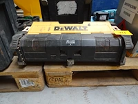 Werfradio dewalt - afbeelding 2 van  5