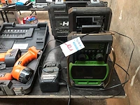 Werfradio hitachi - afbeelding 1 van  4