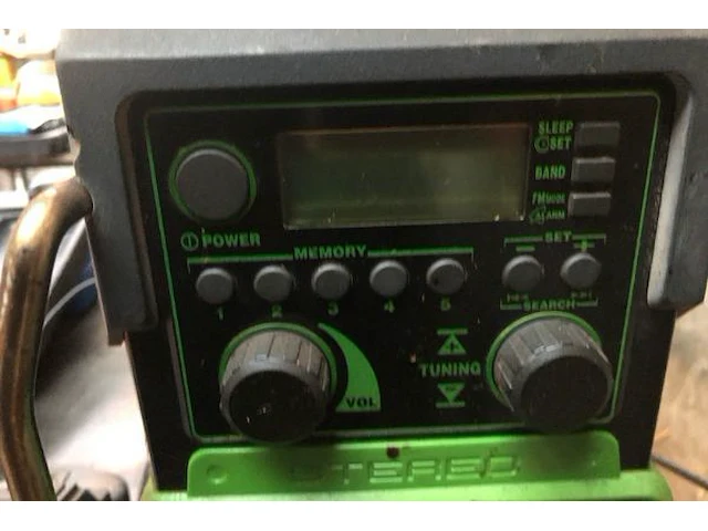 Werfradio hitachi - afbeelding 2 van  4