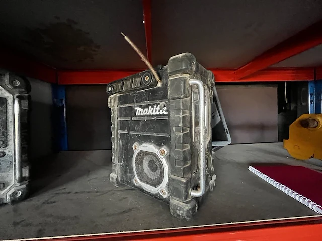Werfradio makita bmr 103 - afbeelding 1 van  4
