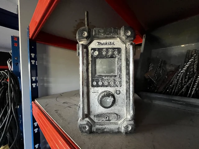Werfradio makita dmr 102 - afbeelding 2 van  4