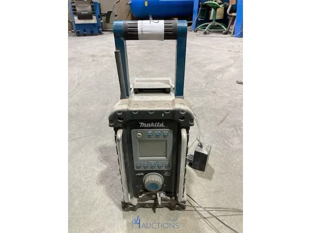 Werfradio makita - afbeelding 1 van  4