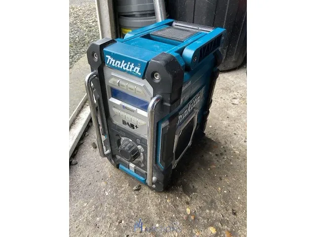 Werfradio makita - afbeelding 1 van  3