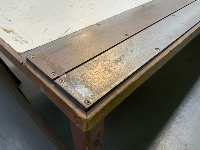 Werk- en meettafel - afbeelding 4 van  5