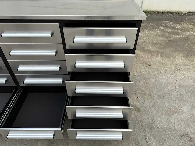 Werkbank - kast - werkplaatsmeubilair - afbeelding 2 van  14
