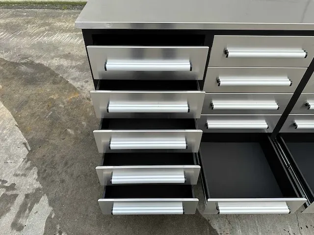 Werkbank - kast - werkplaatsmeubilair - afbeelding 13 van  14