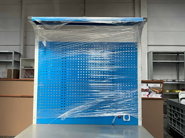Werkbank in metaal - afbeelding 4 van  6