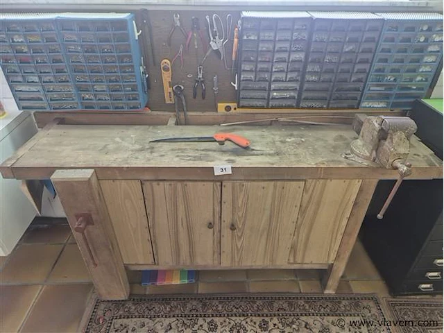 Werkbank met attributen 180x60x87cm - afbeelding 1 van  8