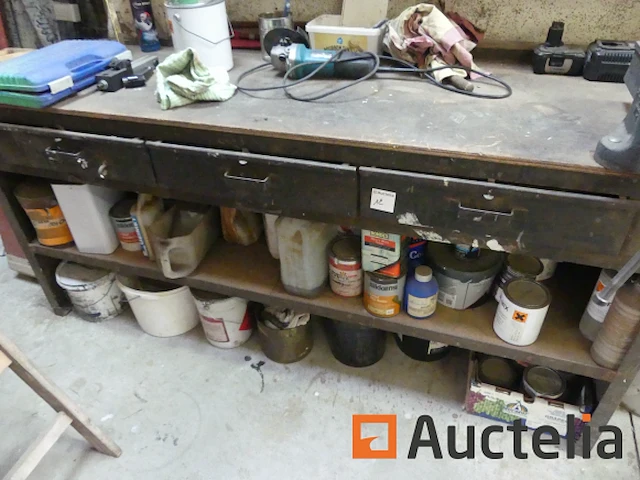Werkbank met bankschroef - afbeelding 5 van  7