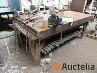 Werkbank met inhoud - afbeelding 4 van  4