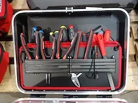 Werkkoffer met werkgereedschap - afbeelding 4 van  4