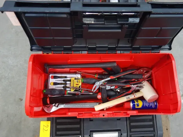 Werkkoffer met werkgereedschap - afbeelding 4 van  4