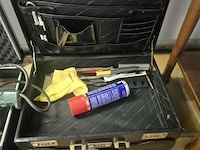 Werkkoffers met inhoud - afbeelding 3 van  3