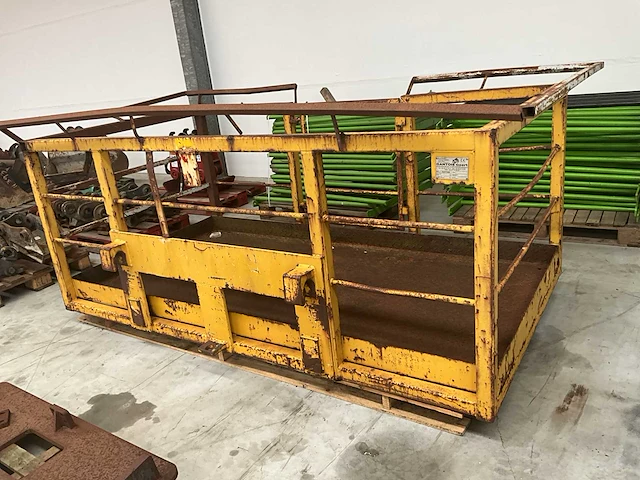 Werkkooi merlo - afbeelding 1 van  6