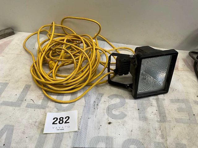 Werklamp met kabel - afbeelding 1 van  1