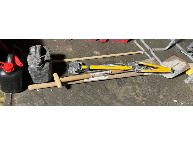Werkmateriaal - afbeelding 1 van  2