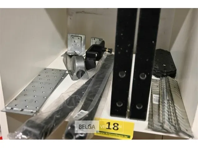 Werkmaterialen divers - afbeelding 2 van  2