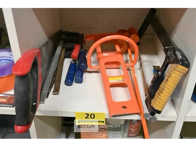 Werkmaterialen divers - afbeelding 1 van  1