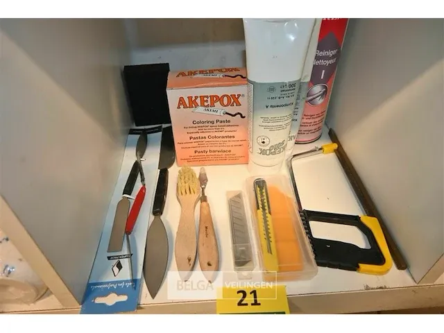 Werkmaterialen divers - afbeelding 1 van  3