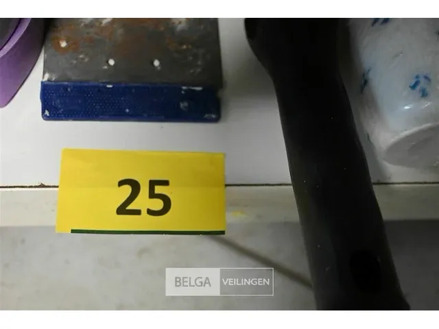 Werkmaterialen divers - afbeelding 2 van  2