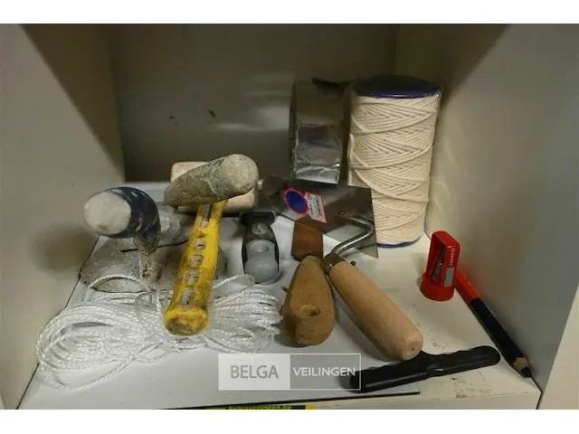 Werkmaterialen divers - afbeelding 1 van  2