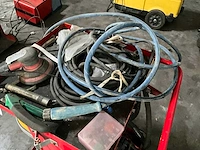 Werkplaatskar met inhoud - afbeelding 8 van  9