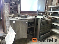 Werkplaatskast met 9 lades en inhoud van frezen en gereedschapsmachines - afbeelding 6 van  10