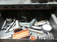 Werkplaatskast met 9 lades en inhoud van frezen en gereedschapsmachines - afbeelding 10 van  10