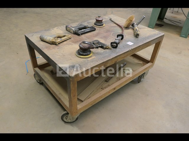 Werkplaatswagen en 5 pneumatisch gereedschap - afbeelding 1 van  11