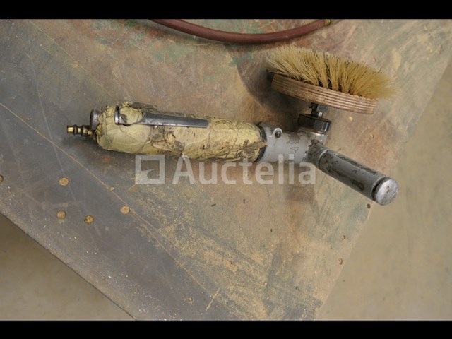 Werkplaatswagen en 5 pneumatisch gereedschap - afbeelding 11 van  11