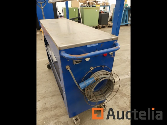 Werkplaatswagen op wielen met warmtestraler - afbeelding 2 van  6
