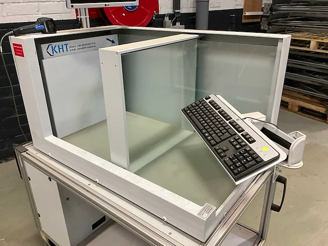 Werkstation met omvormer/lader victron multiplus - afbeelding 6 van  12