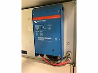 Werkstation met omvormer/lader victron multiplus - afbeelding 9 van  12