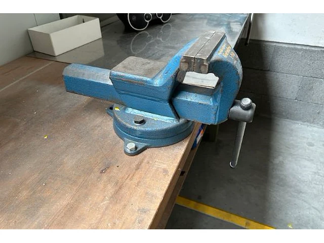 Werktafel met 2 vastzetschroeven, radio - afbeelding 7 van  11