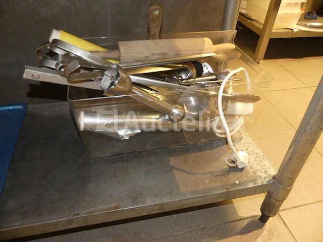Werktafel met dubbele plank - afbeelding 3 van  8