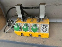 Werktafel met inhoud - afbeelding 5 van  10