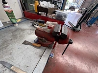 Werktafel met inhoud - afbeelding 6 van  16
