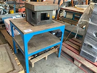 Werktafel met zwaar metalen werkelement - afbeelding 1 van  8