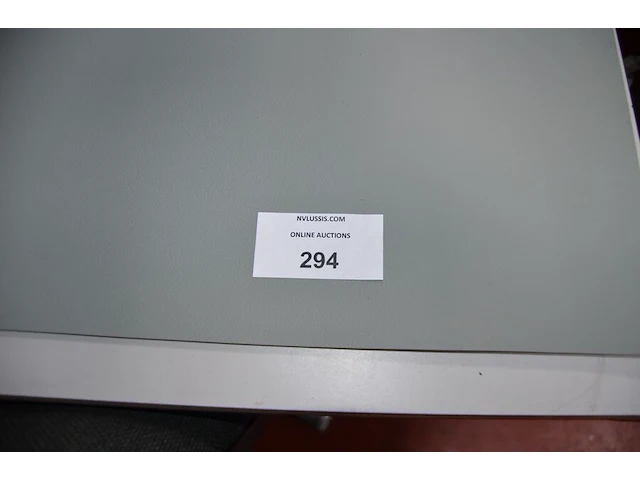 Werktafel techniform 180x95 cm, bureelstoel (174,235) - afbeelding 3 van  8