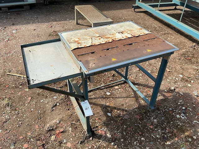 Werktafel - afbeelding 1 van  4